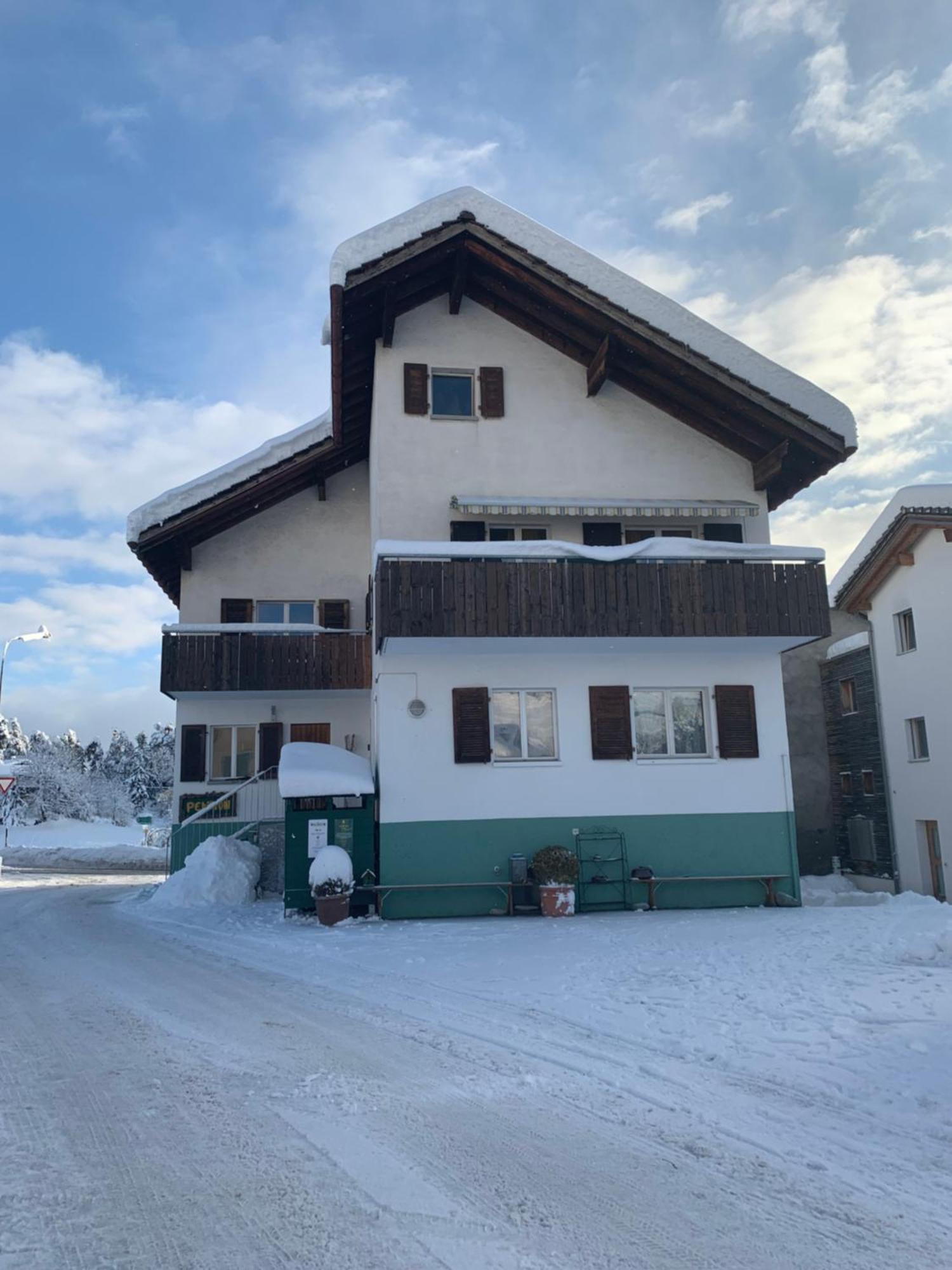 Waldheim Pension Laax Bagian luar foto